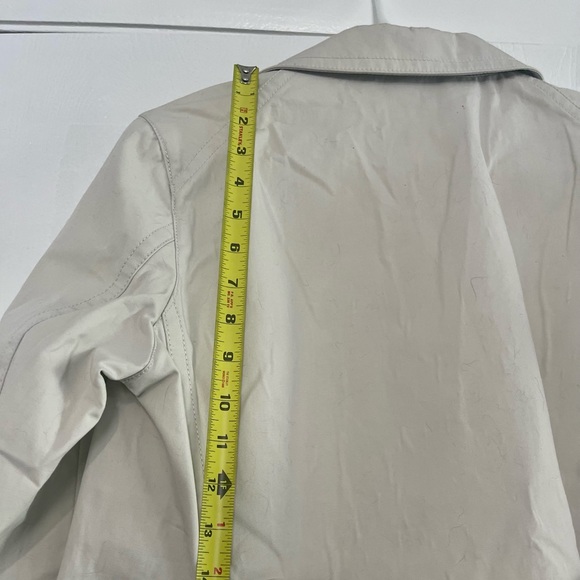 Authentic Coach Trench Coat - Picture 6 of 8